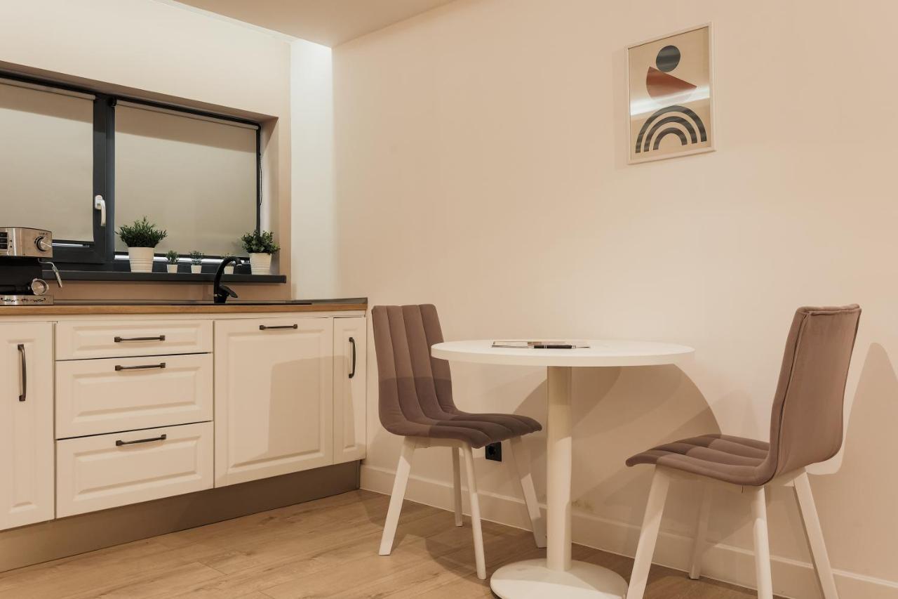 Aparthotel Nest Inn Meteor Κλουζ-Ναπόκα Εξωτερικό φωτογραφία